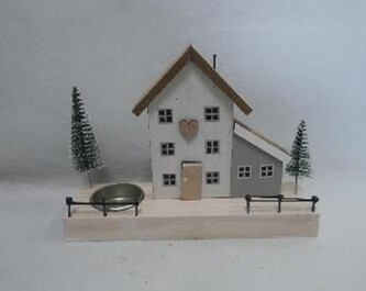 Svícen dřevo domeček bílý 20x6x14 cm