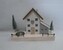 Svícen dřevo domeček bílý 20x6x14 cm