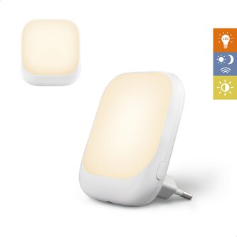 Zazu SOCKET bílé - noční světlo do zásuvky se senzorem soumraku