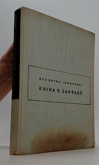 Kniha o zahradě