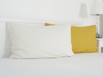 B.E.S. - Petrovice, s.r.o. Povlak na visco polštář DOUBLE bavlna popelín 45x75 cm - hořčicová/kávová