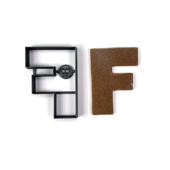 Písmeno F (10cm) vykrajovátko/formička
