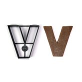 Písmeno V (10cm) vykrajovátko/formička