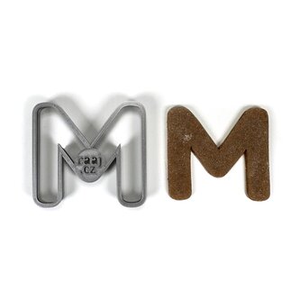 Písmeno M zaoblené hrany (7cm) vykrajovátko/formička