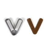 Písmeno V zaoblené hrany (7cm) vykrajovátko/formička