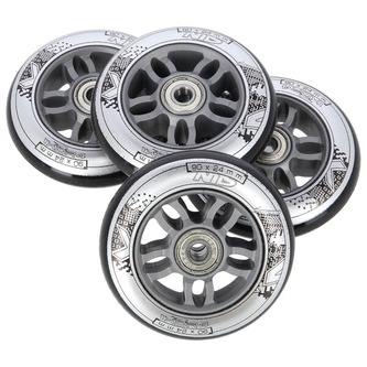 KOLEČKA PU 84x24 82A ČERNÉ (4KS) + ABEC-9 CHROME (8KS) NILS EXTREME