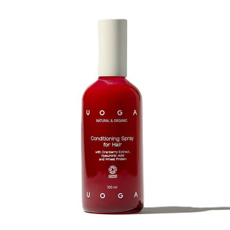 Uoga Uoga Regenerační kondicionér ve spreji s brusinkami a proteinem BIO (100 ml) - pro snadné rozčesávání a lesk vlasů Uoga Uoga Regenerační kondicionér ve spreji s brusinkami a proteinem BIO (100 ml) - pro snadné rozčesávání a lesk vlasů