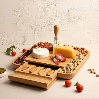 RUMI | servírovací prkénko se 4 noži | 32x32 cm | ALL 851587