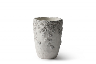 Cementová váza s růžemi 15 cm