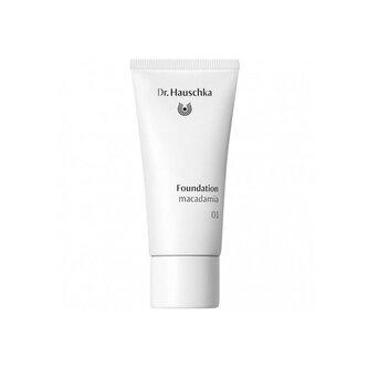 Vyživující make-up s minerálními pigmenty (Foundation) Aveda / Odstín: 03 Chestnut - 30 ml