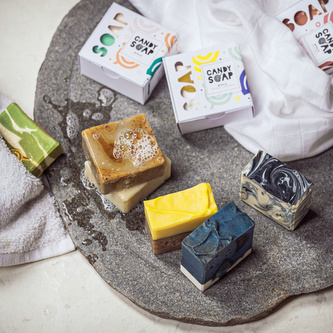 Vyživující skořicové mýdlo s bahnem z Mrtvého moře, 100 g