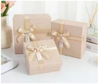 Zestaw pudełek PUG-25266-KW PEACH 3szt., Rozette