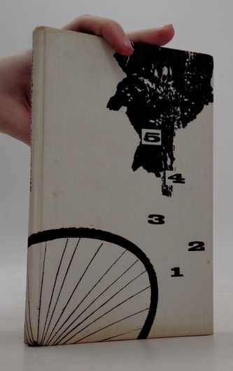 Stíhač na galuskách