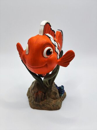 Nemo se stojánkem