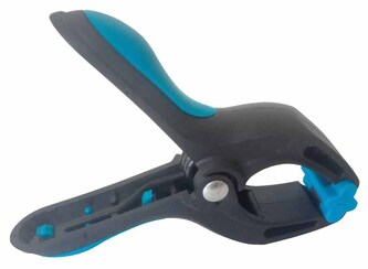 Plastová svorka 15cm