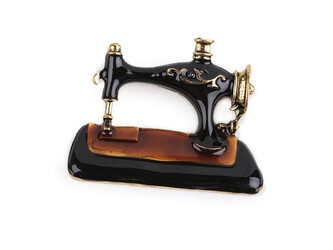 Brož šicí stroj - 1 ks - 2 hnědočerná