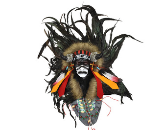 Závěsná dekorace Indiánský náčelník 55 cm - černé peří - var. B