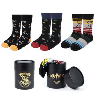 Zestaw 3 par skarpetek Harry Potter w ozdobnym opakowaniu