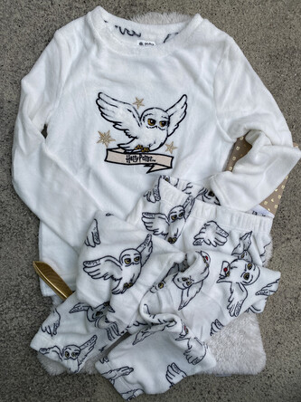 Pyžamo huňaté bílé s Hedvikou, Harry Potter Velikost: XL