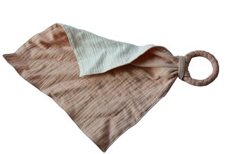 Mušelínový mojkáčik s kaučukovým krúžkom Ružový