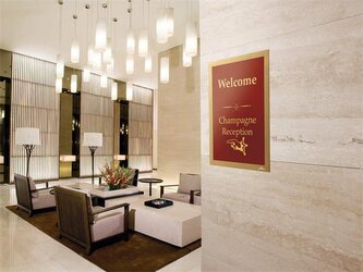 Prezentační rám "DURAFRAME", zlatá, A4, samolepicí, DURABLE 487230