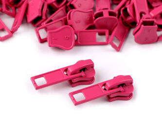 Jezdec ke kostěným zipům No 5 - 50 ks - 146 pink