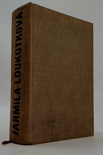 Navzdory básník zpívá