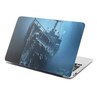 Samolepka na notebook Vrak lodi na dně moře: 38x26 cm