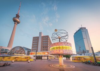 RAVENSBURGER Puzzle Berlín 1000 dílků