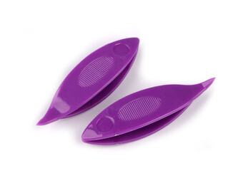 Člunek na frivolitky - 2 ks - náhodná barva Člunek na frivolitky - 2 ks - náhodná barva