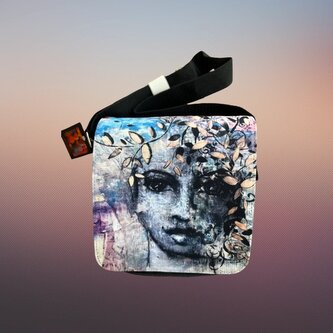 Taška klopa malá - Dívka cool Taška klopa malá - Dívka cool