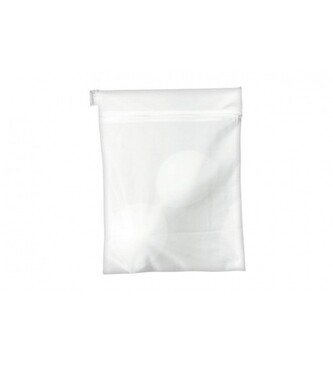 Woreczek Julimex BA 06 do prania bielizny mały biały 20x30 cm
