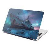 Samolepka na notebook Vrak lodi při polární záři: 38x26 cm