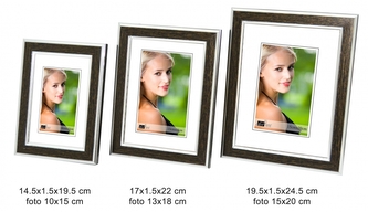 DUE ESSE, Set 3 ks fotorámečků dekor tmavé dřevo, 10x15 cm / 13x18 cm / 15x20 cm