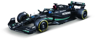 Model Mercedes AMG Petronas F1 W14 BBurago #63 George Russell 2023 1:24