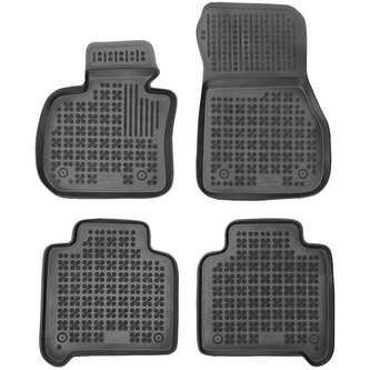 Gumové autokoberce BMW 2 2015-2019 (F46, Gran Tourer) Gumové autokoberce BMW 2 2015-2019 (F46, Gran Tourer)