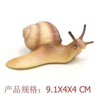 A - Figurka Hlemýžď pruhovaný 9 cm