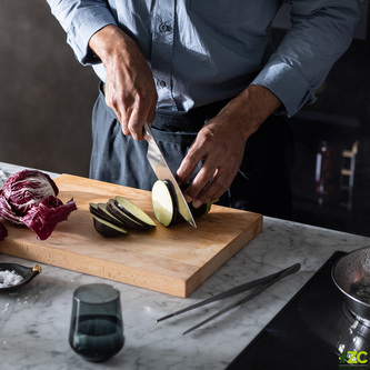 Nůž kuchařský velký 20 cm - 1062882 - Fiskars