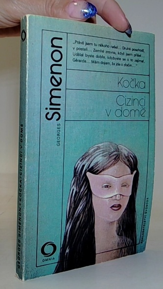 Kočka Cizinci v domě