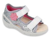 065P139 20 - SUNNY dívčí sandálky stříbrné,kytičky 065P139_20