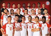 RAVENSBURGER Puzzle FC Bayern Mnichov sezóna 2023,24, 1000 dílků