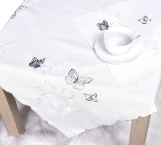 Ubrus celoroční, Motýlí a bílý list vyšívaný, bílý 35 x 35 cm Ubrus celoroční, Motýlí a bílý list vyšívaný, bílý 35 x 35 cm