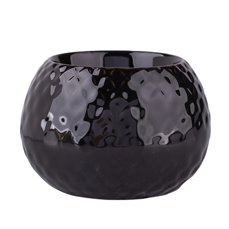 SVÍCEN PORCELÁNOVÝ S RELIÉFEM ČERNÝ 8.5X8.5X6CM