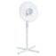 Účinný stojanový ventilátor s výkonem 50 W o průměru 40 cm s možností nastavení tří rychlostních stupňů.