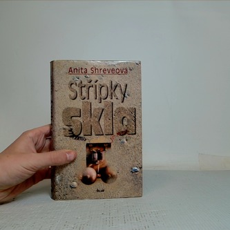 Střípky skla