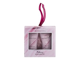 The Indulgent Bathing Co Serene Moments tělové mléko Moisturising Body lotion Bergamot, Lime & Patchouli 50 ml + sprchový gel Cleansing Body Wash Bergamot, Lime & Patchouli 50 ml + mycí houba Luxury Shower Puff 1 ks