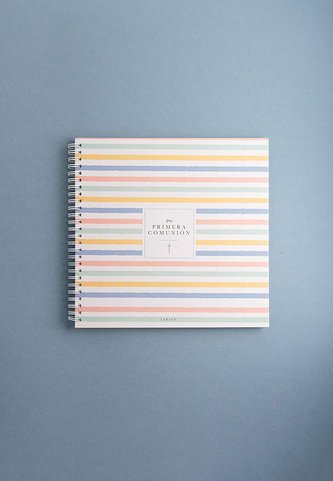 První pamětní kniha/vzpomínkové album pro holky i kluky 40 stran, 23x23cm Fisura