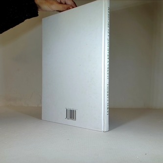 Alenka v kraji divů a za zrcadlem