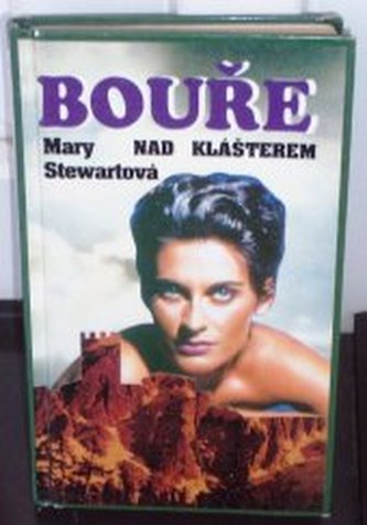 Bouře nad klášterem