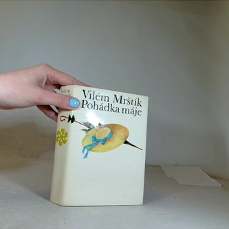 Pohádka Máje